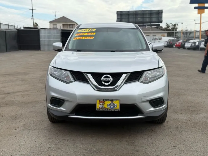 2016 Nissan Rogue photo 1