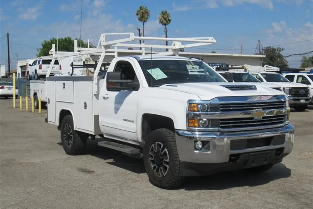 2018 Chevrolet Silverado 2500HD photo 1