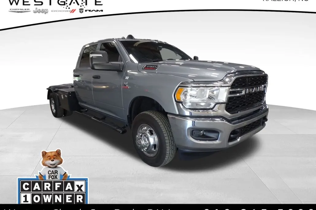 2024 Ram 3500 Tradesman photo 1