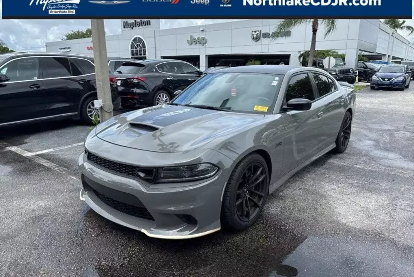 2023 Dodge Charger R/T Scat Pack photo 1