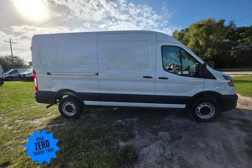 2026 Ford Transit Cargo photo 1