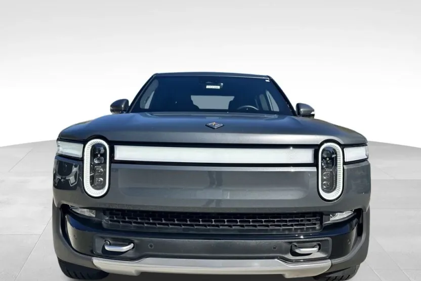2024 Rivian R1T Adventure photo 1