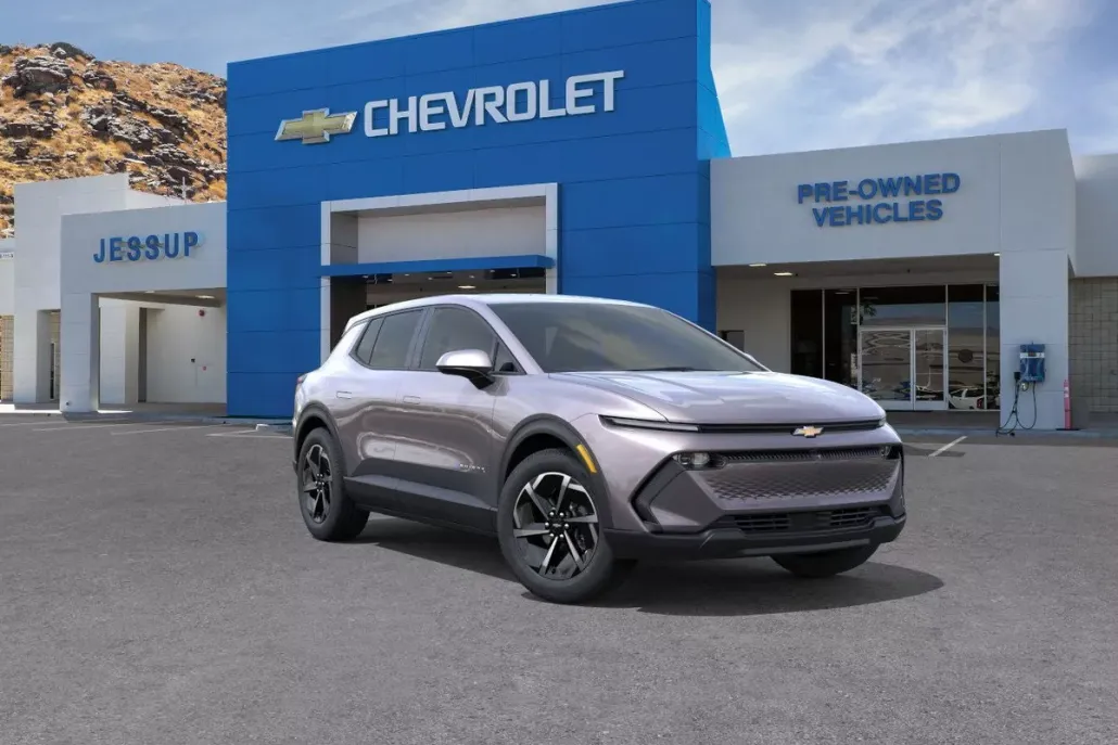 2026 Chevrolet Equinox EV 1LT photo 1