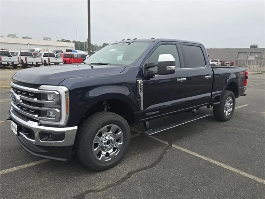 2025 Ford F-250 King Ranch photo 1