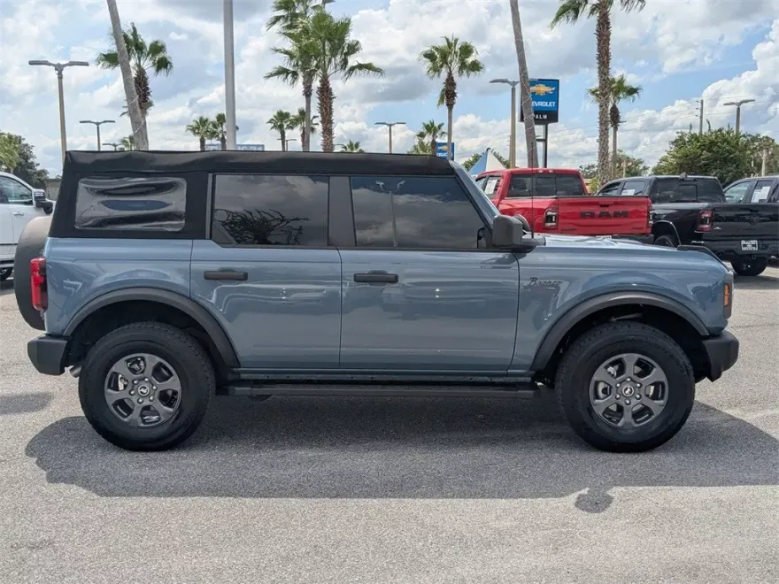 2024 Ford Bronco Big Bend photo 1