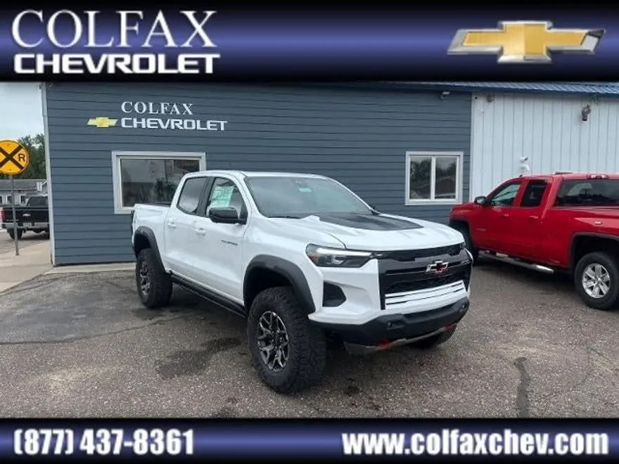 2025 Chevrolet Colorado ZR2 photo 1