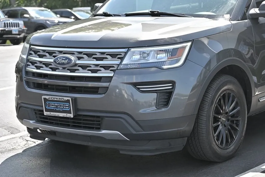 2018 Ford Explorer XLT photo 1