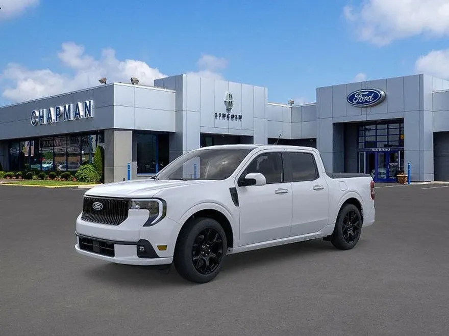 2025 Ford Maverick photo 1