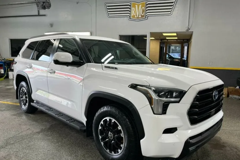2024 Toyota Sequoia Limited photo 1