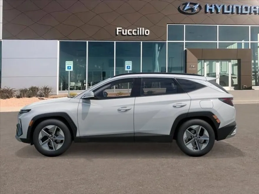 2025 Hyundai Tucson SEL Convenience photo 1