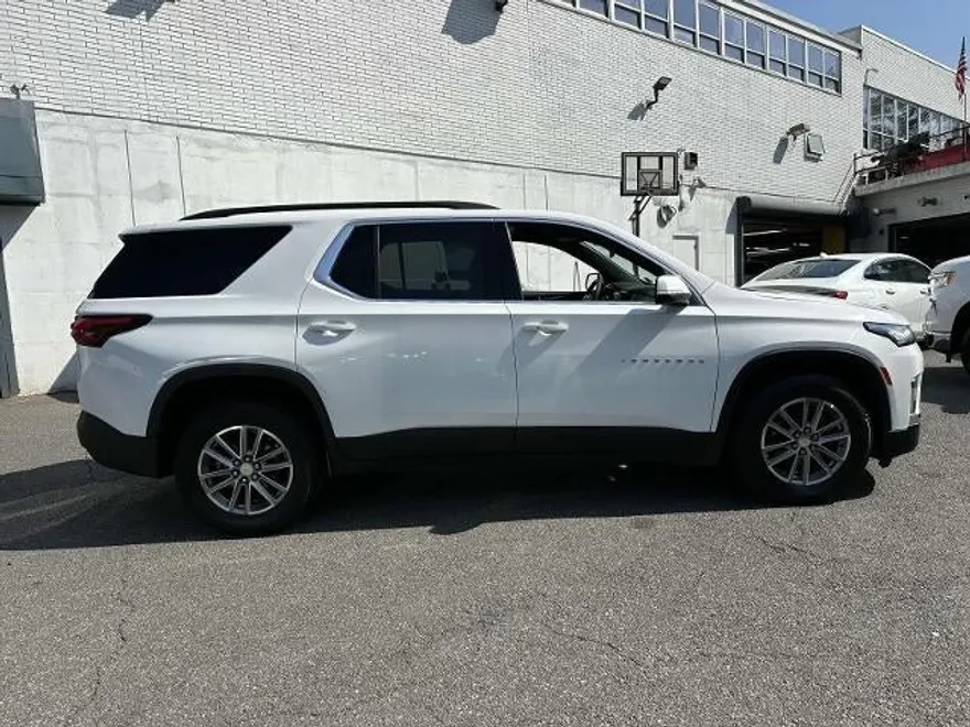 2023 Chevrolet Traverse 3LT photo 1