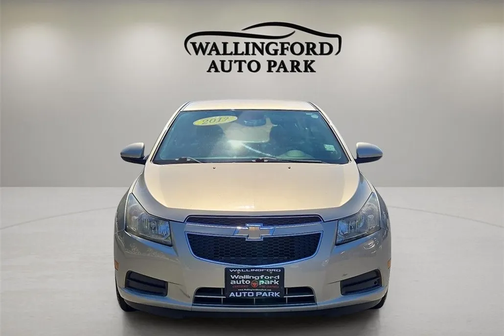 2012 Chevrolet Cruze photo 1