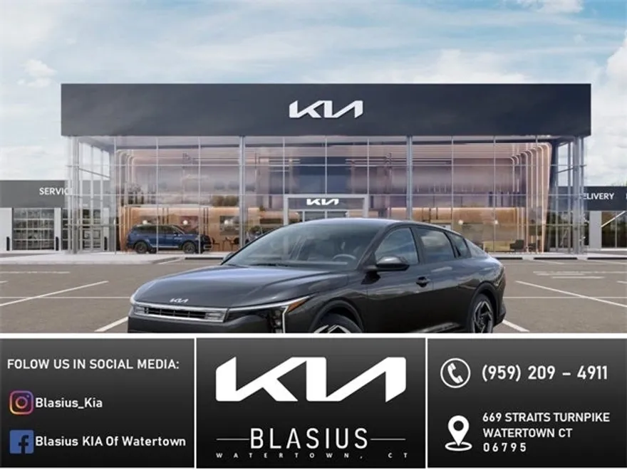 2025 Kia K4 EX photo 1