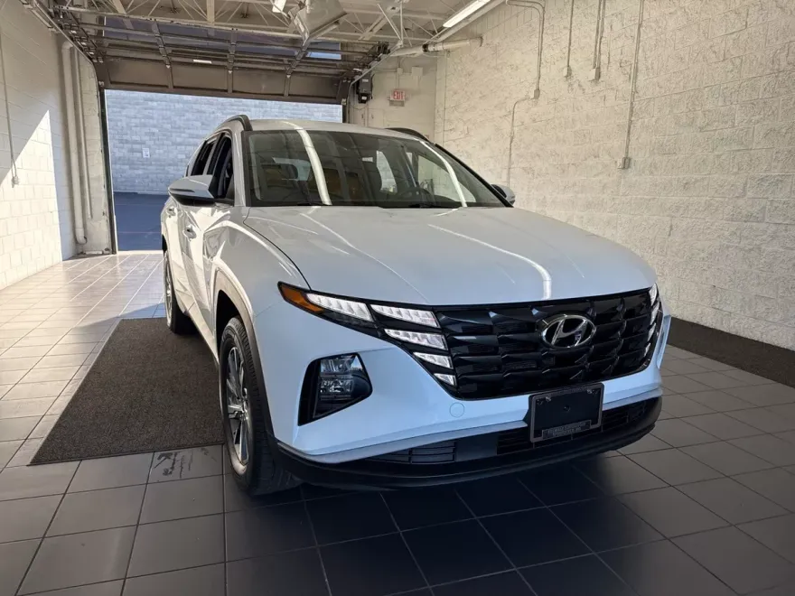 2022 Hyundai Tucson Hybrid Blue photo 1