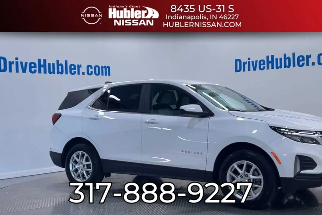 2023 Chevrolet Equinox LT photo 1