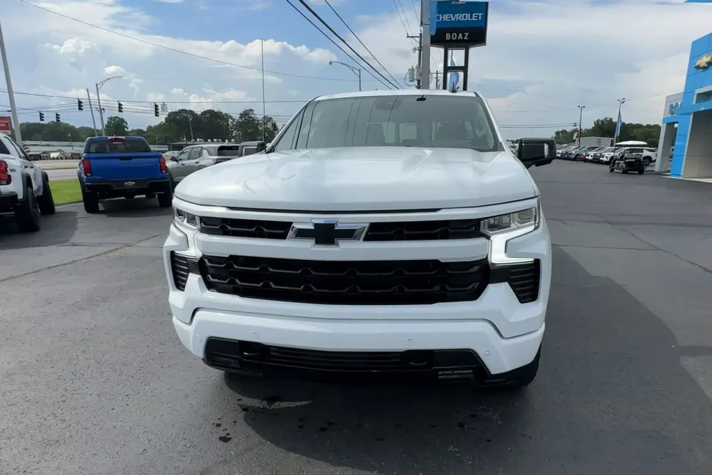 2025 Chevrolet Silverado 1500 RST photo 1