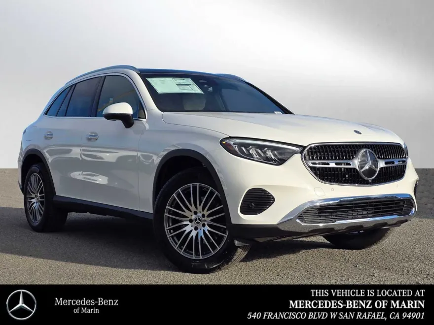 2026 Mercedes Benz GLC 300 4MATIC photo 1