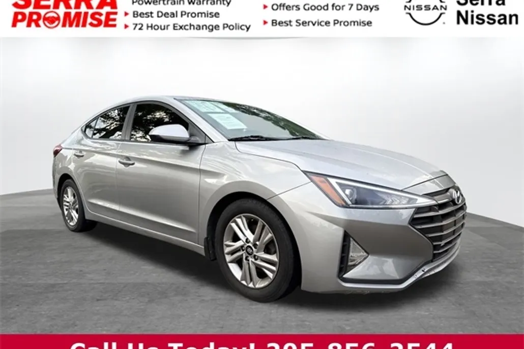 2020 Hyundai Elantra SE photo 1