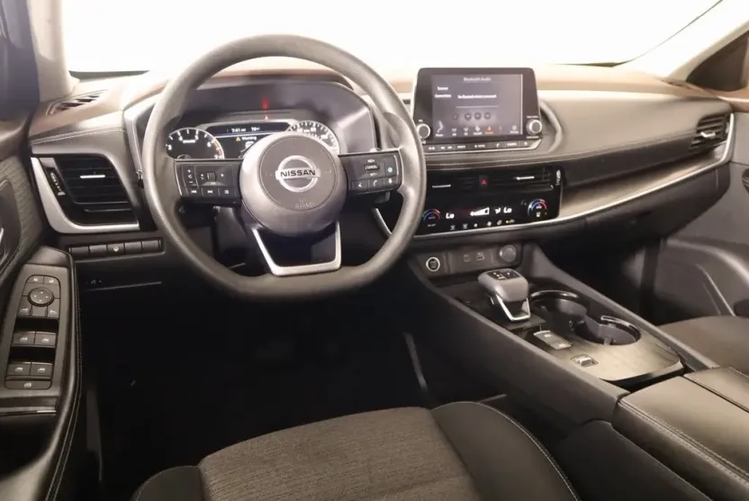 2021 Nissan Rogue SV photo 1