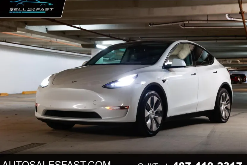 2022 Tesla Model Y photo 1