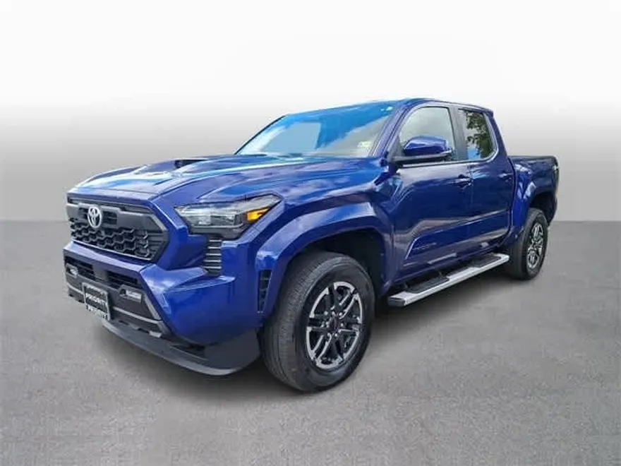 2024 Toyota Tacoma TRD Sport photo 1