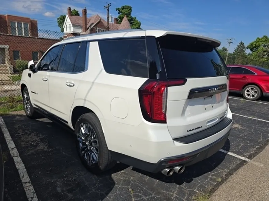 2023 Gmc Yukon Denali Ultimate photo 1