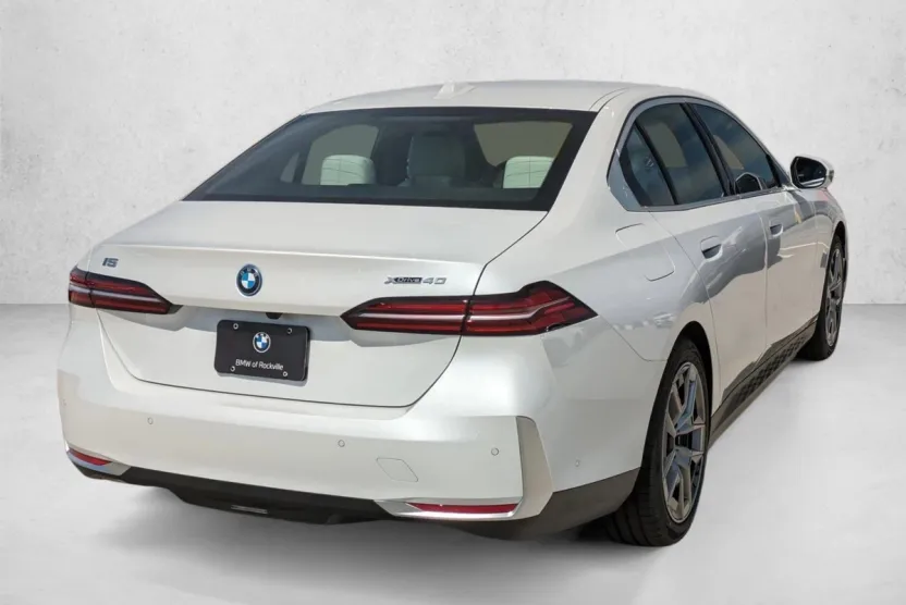 2025 Bmw i5 xDrive40 photo 1