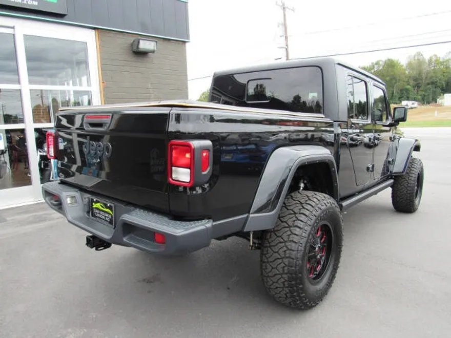 2023 Jeep Gladiator Sport photo 1