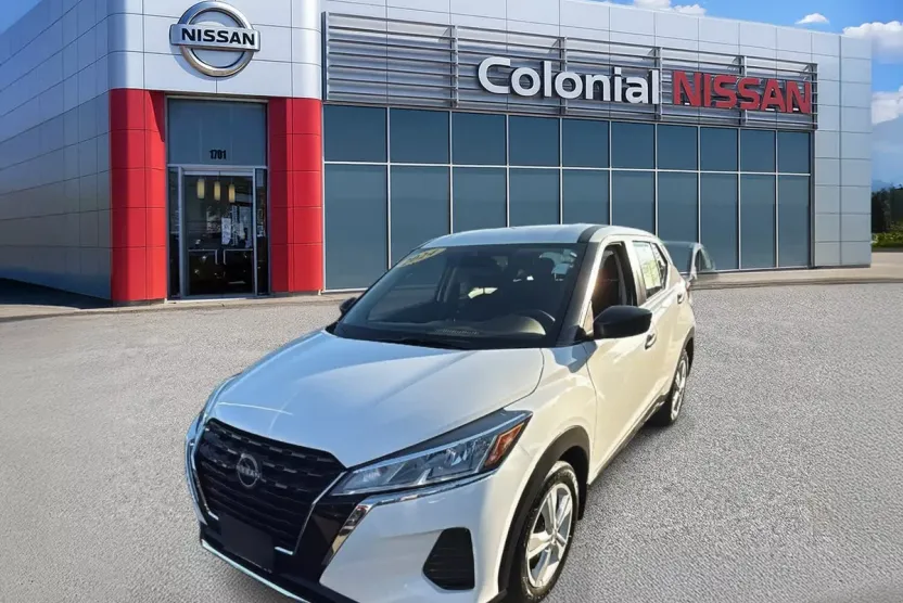 2024 Nissan Kicks S photo 1