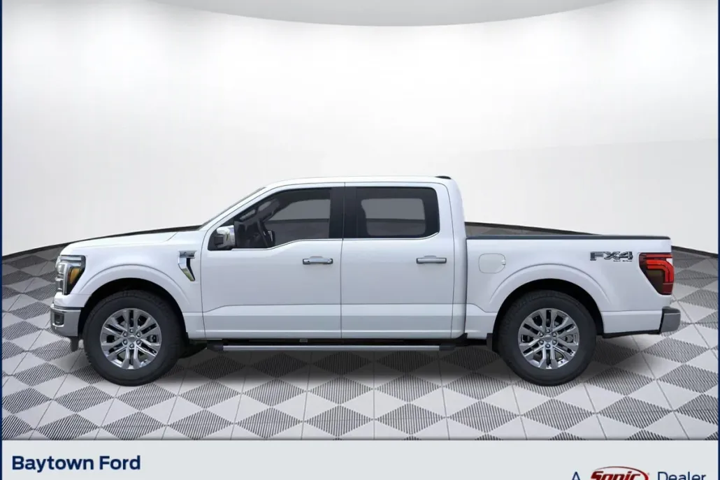 2025 Ford F-150 Lariat photo 1