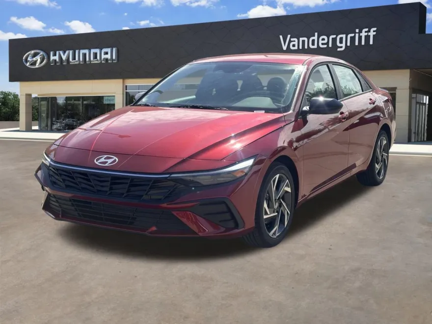 2025 Hyundai Elantra SEL Sport photo 1