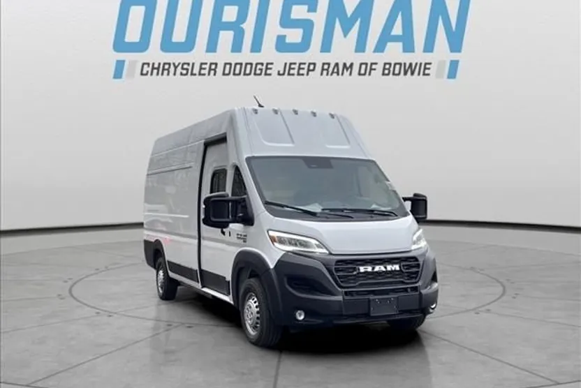 2025 Ram 3500 photo 1