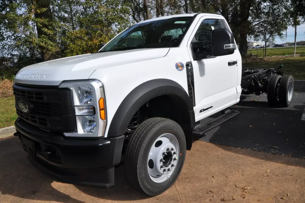 2024 Ford F-550 XL photo 1