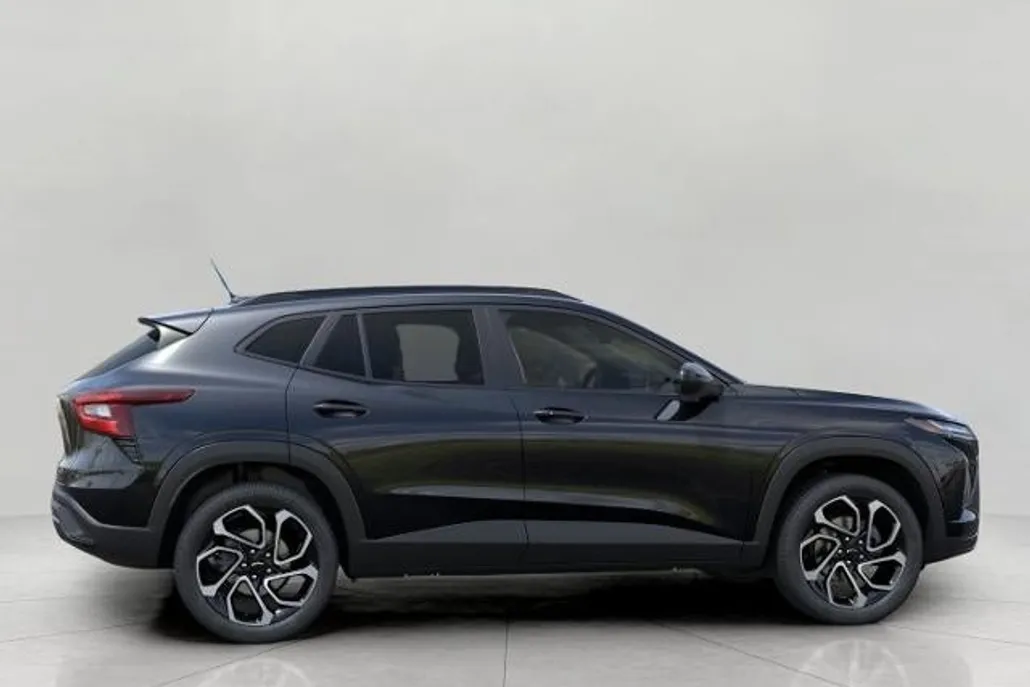 2026 Chevrolet Trax photo 1