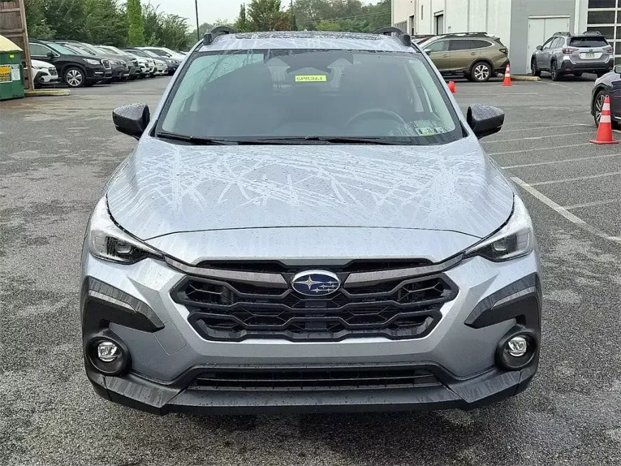 2024 Subaru Crosstrek Limited photo 1
