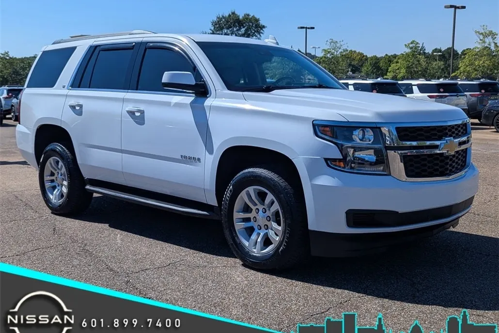 2019 Chevrolet Tahoe LT photo 1