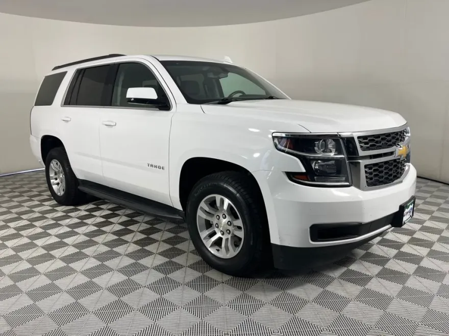 2018 Chevrolet Tahoe LS photo 1