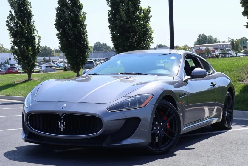 2012 Maserati Granturismo MC photo 1