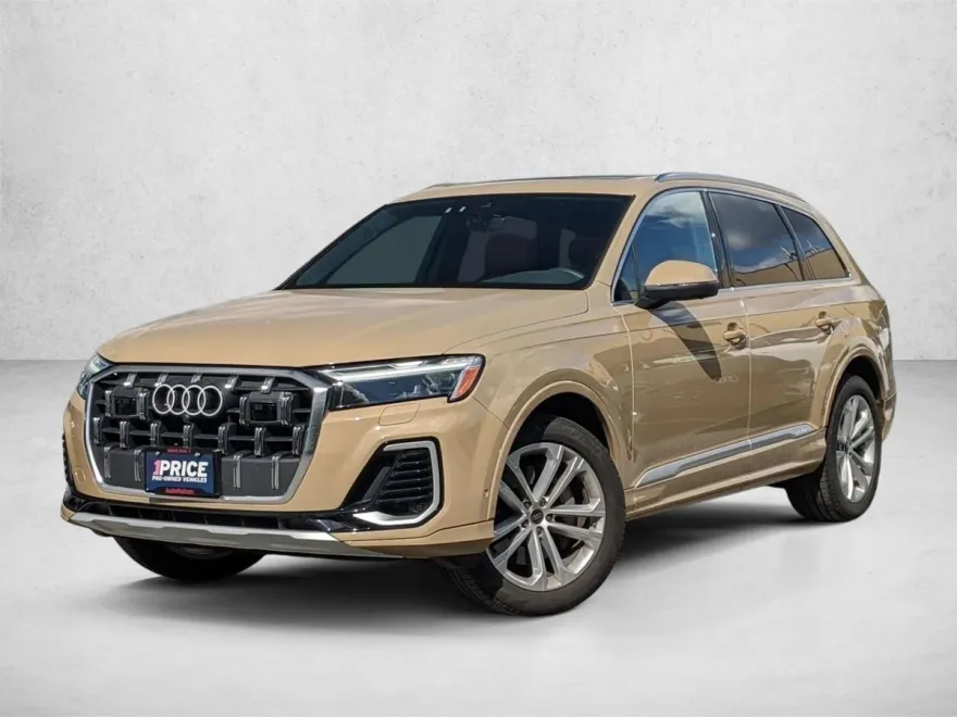2025 Audi Q7 45 Premium Plus photo 1