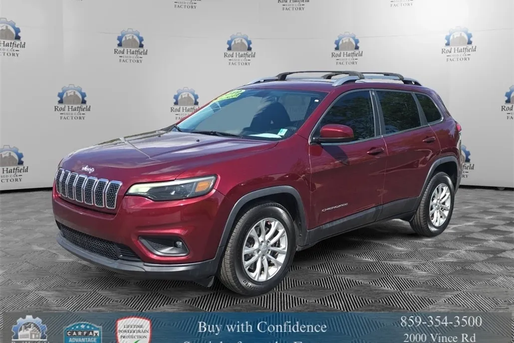 2019 Jeep Cherokee Latitude photo 1