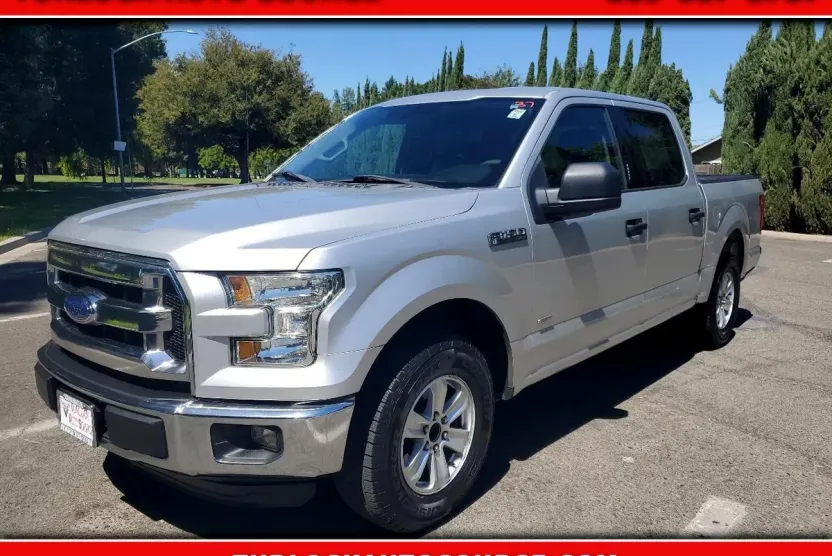 2015 Ford F-150 XLT photo 1