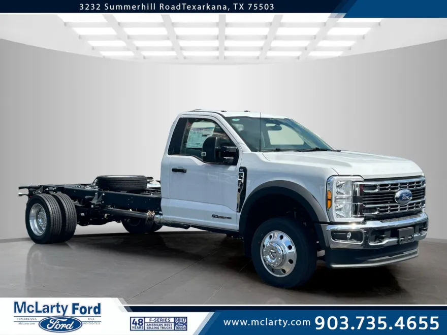 2024 Ford F-450 XLT photo 1