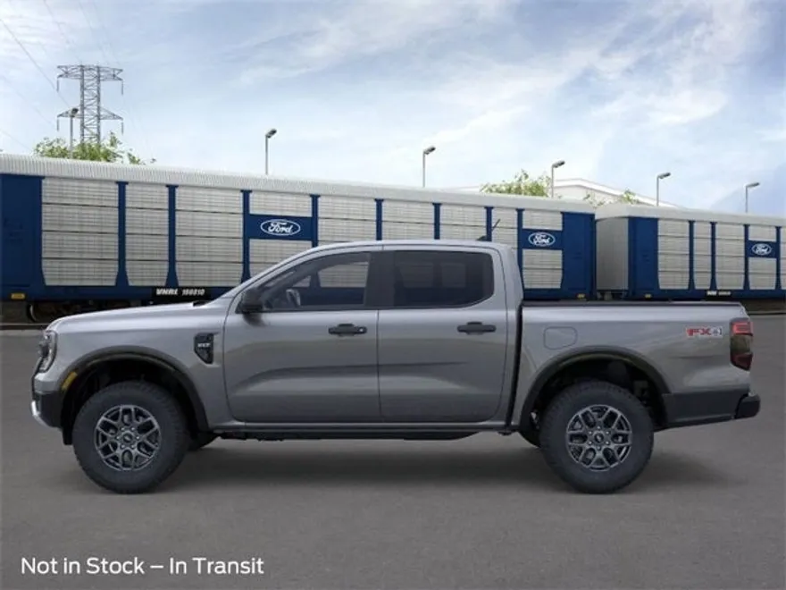2025 Ford Ranger XLT photo 1