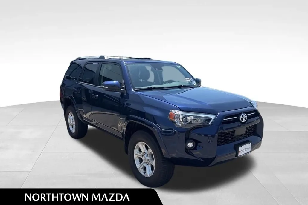 2022 Toyota 4Runner SR5 Premium photo 1