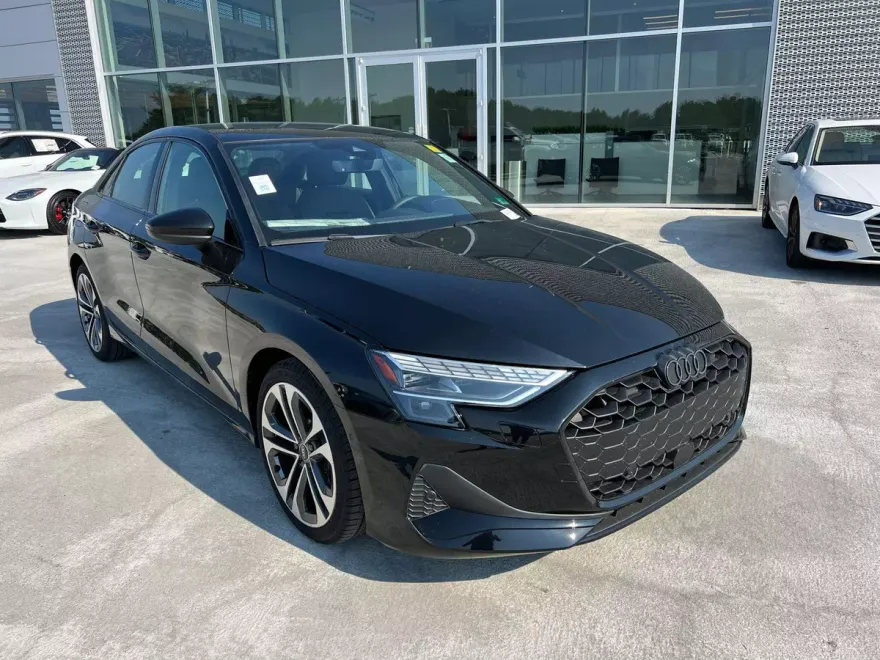 2025 Audi A3 2.0T Premium Plus photo 1
