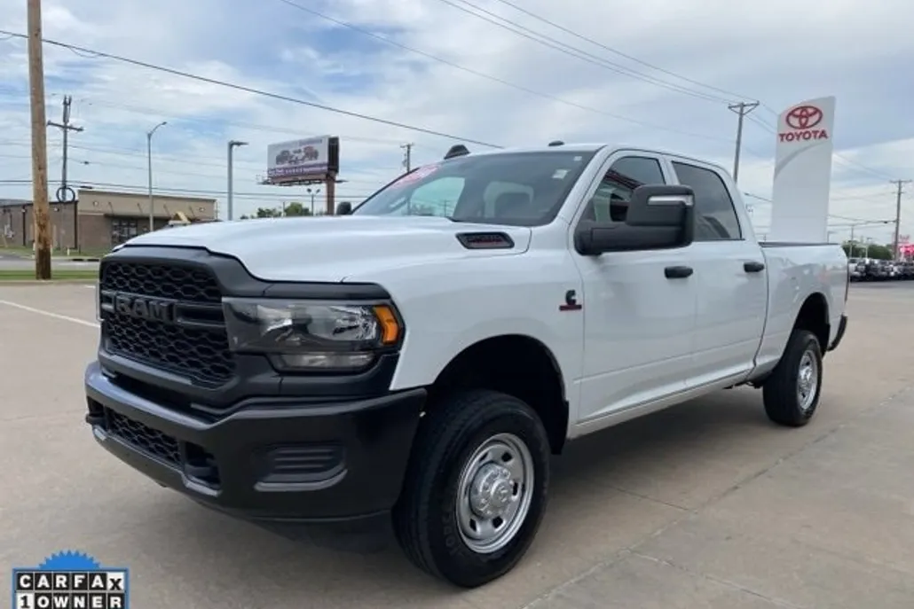2024 Ram 2500 Tradesman photo 1