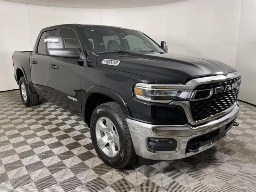 2025 Ram 1500 Big Horn photo 1