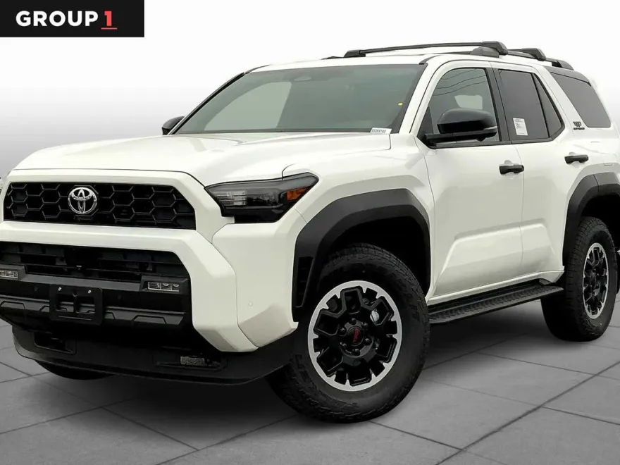 2025 Toyota 4Runner TRD Off-Road Premium photo 1