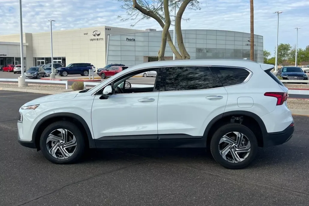 2023 Hyundai Santa Fe SEL photo 1