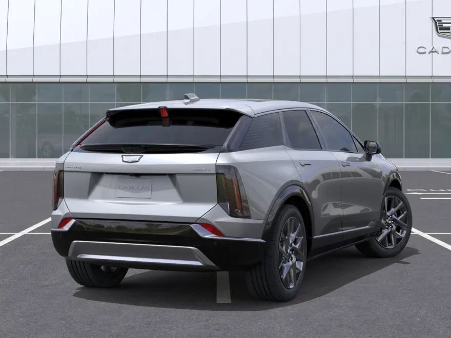 2025 Cadillac Optiq Luxury photo 1